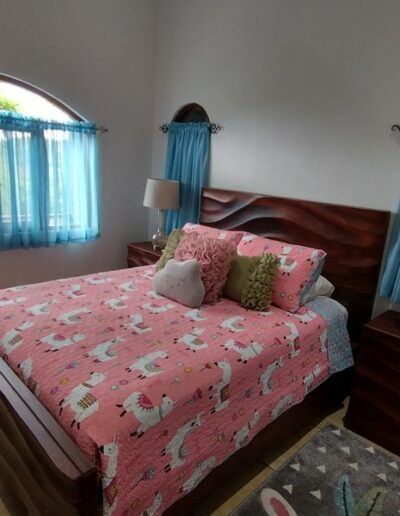Lower Private Bedroom